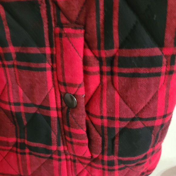 Northern Reflections Quilted Plaid Vest Size small - Picture 4 of 4
